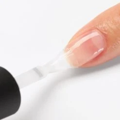 Bluesky Mini Base & No Wipe Top Coat -Bluesky Cosmetics BASE COAT02