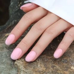 Dawn Rose - BNR04 - 10ml Rubber Base Coat -Bluesky Cosmetics BNR04 02