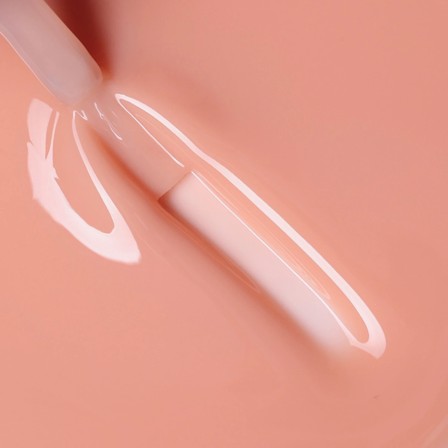 Peach Glow - BNR06 - 10ml Rubber Base Coat 2 Peach Glow - BNR06 - 10ml Rubber Base Coat - Image 2