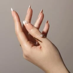 Bluesky Perfect Fine Liner - White -Bluesky Cosmetics GP01SMB04