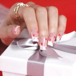 Bluesky No Wipe Top Coat - Queen Of Hearts -Bluesky Cosmetics LQH01MB098050101 0fd449c0 4a1e 45ab 8c9e aa6635ca5553