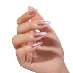 Super White - Nail Art Powder 9 Super White - Nail Art Powder -Bluesky Cosmetics Moonshine Super White YGF03 Hand