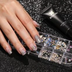 Bluesky Nail Art Decoration Kit 14 Bluesky Nail Art Decoration Kit -Bluesky Cosmetics NAILARTDECORATIONKIT04
