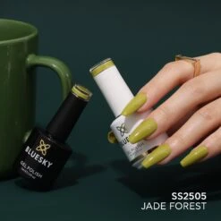 Jade Forest - SS2505 - 10ml Gel Polish -Bluesky Cosmetics SS2505 01