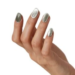 Bluesky 5D Cat Eye Gel - SPARKLING LIGHTS - SW04 -Bluesky Cosmetics SW04 3